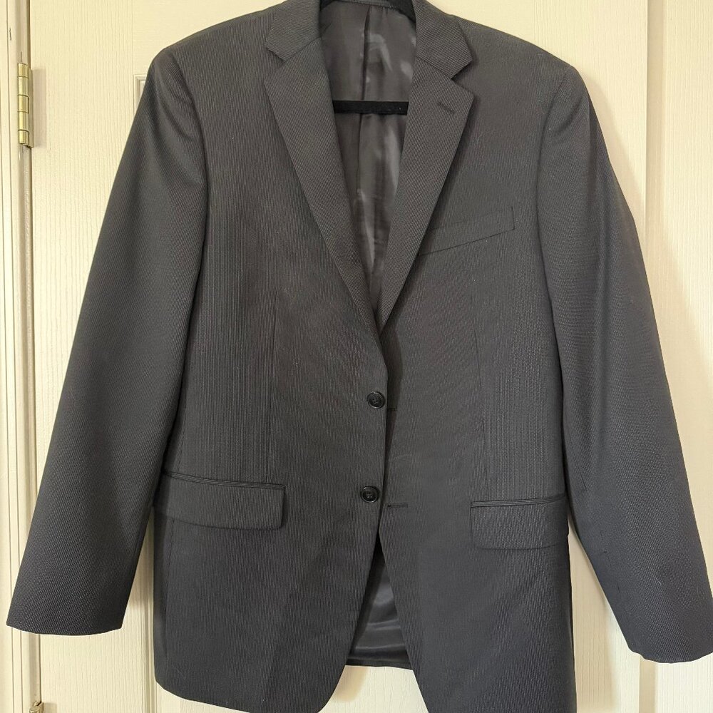 Calvin Klein Men’s Slim Fit Suit Jacket – Black Pinstripe – Size 32